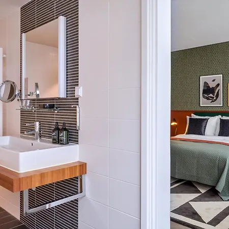 Park Den Haag, Part Of Sircle Collection Hotel 4*